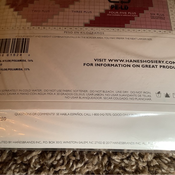 Hanes Silk Reflections control top pantyhose, jet black, size: Two Plus - Picture 10 of 10